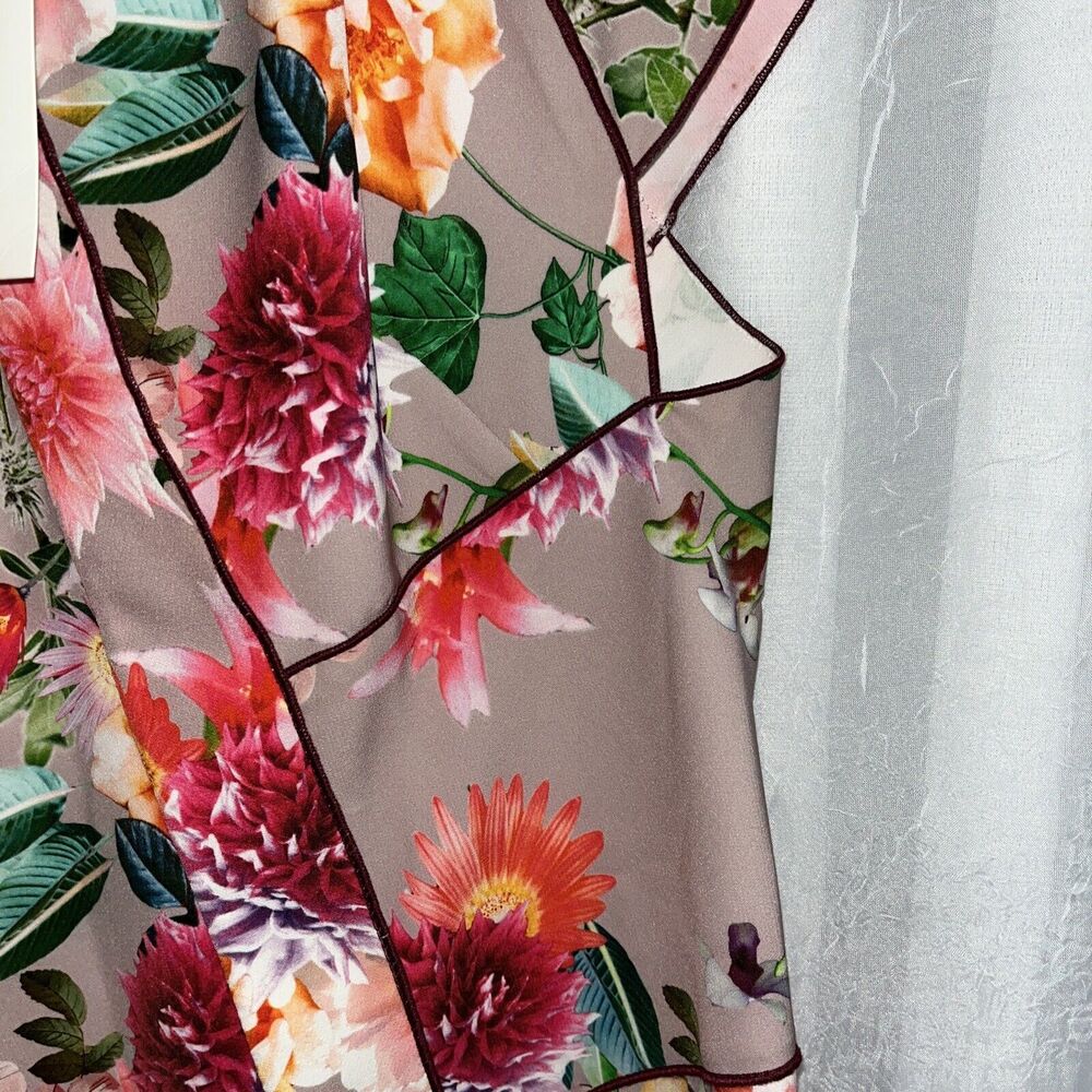 ZARA WOMEN'S FLORAL TOP BLOUSE SIZE XS NWT - Picture 3 of 6